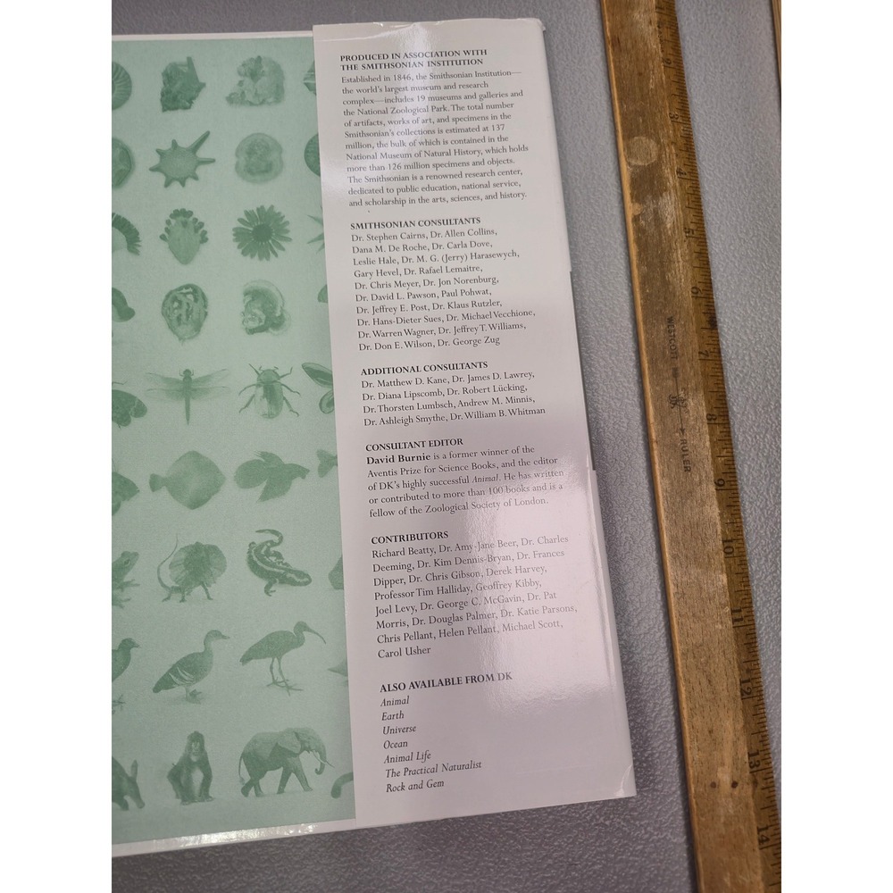 Smithsonian Natural History The Ultimate Visual Guide Everything on Earth DKBook - Picture 9 of 12